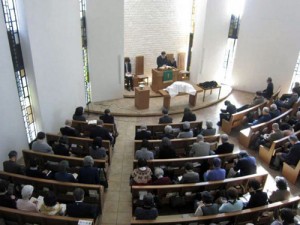 jpn-church-service